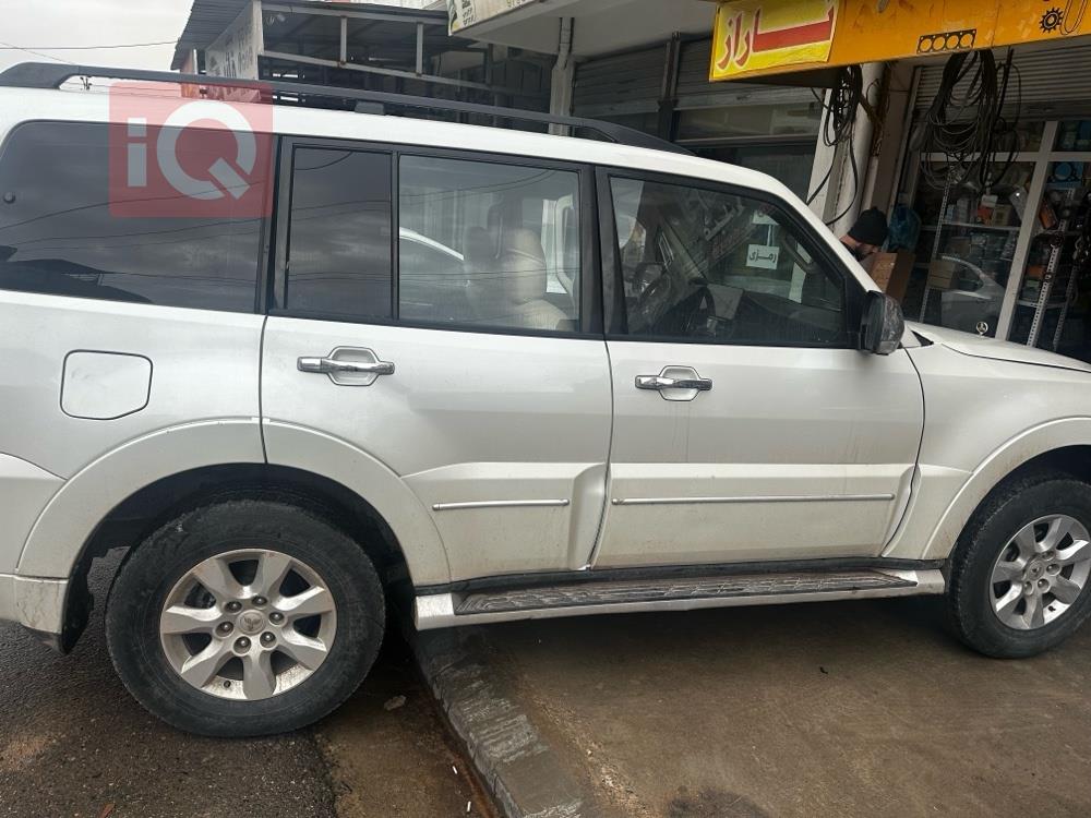 ميتسوبيشي باجيرو